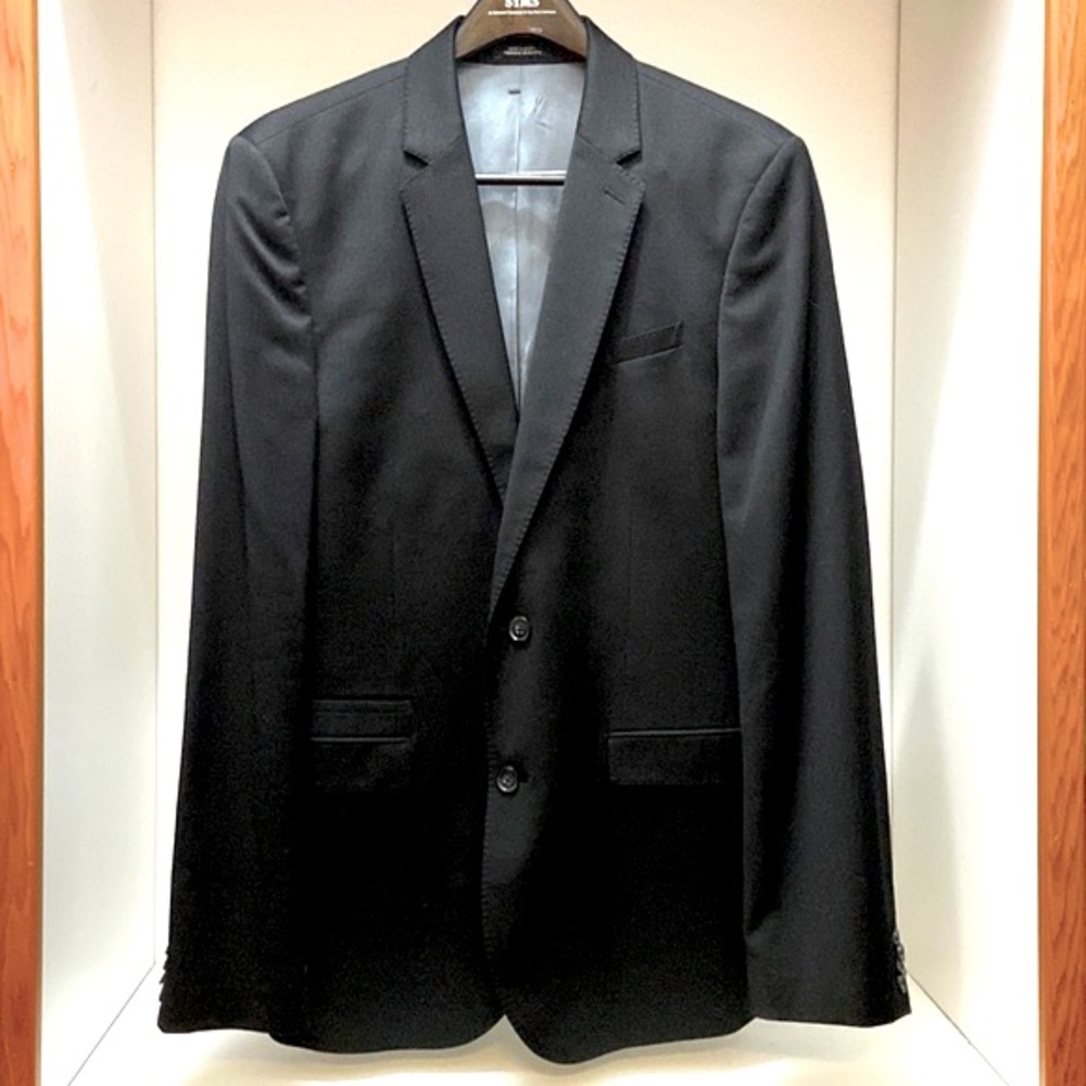 SYM’S LARGE BLACK JACKET~LIKE NEW~BLACK TIE READY